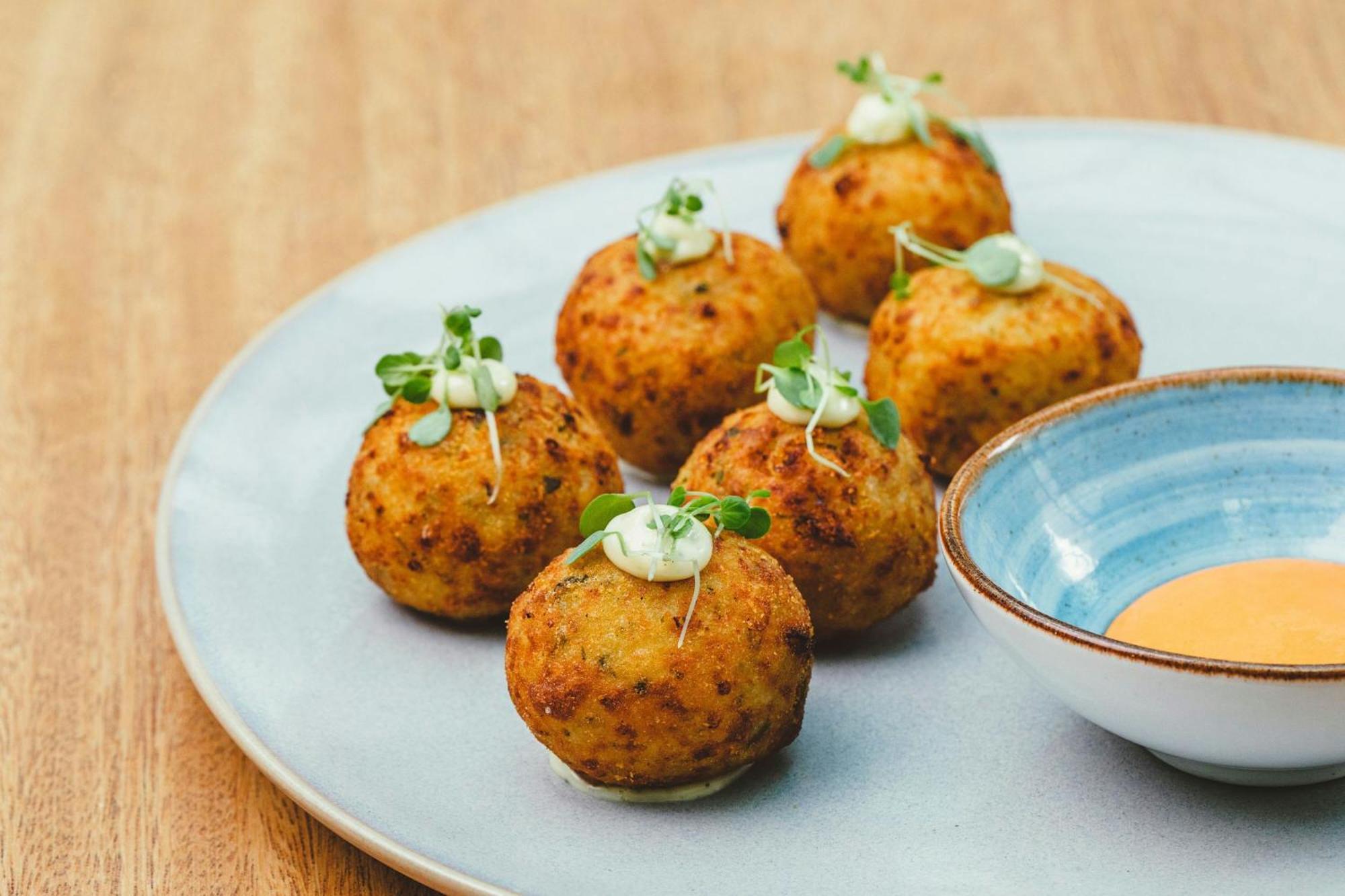 Renaissance Sao Paulo Hotel Bagian luar foto Crab cakes